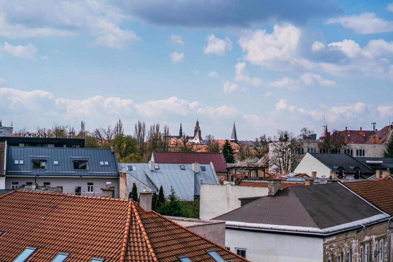 Luxury Apartment W. City Views In Kosice Old Town Eksteriør bilde